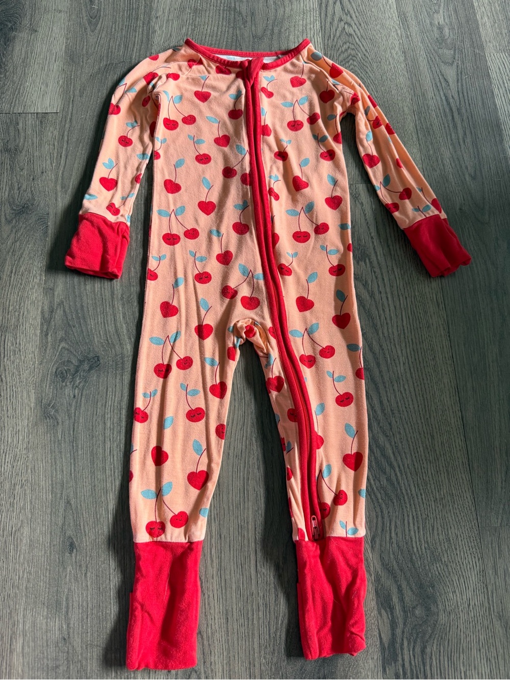 Little sleepies cherries zippy